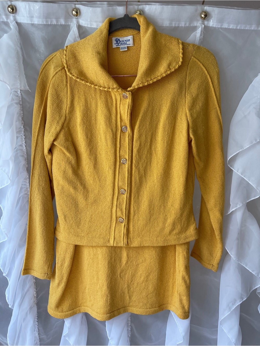 Vintage Dunollie Looms Women's Mustard Yellow Knit Jacket Size is about a Small